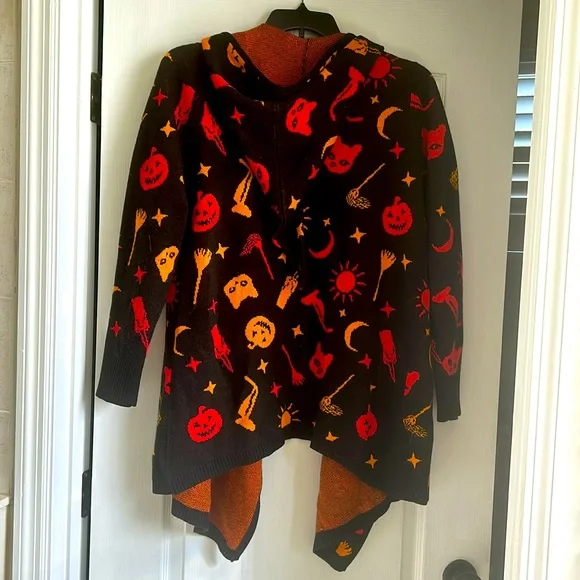 Disney Hocus Pocus from the movie sweater jacket hoodie 🐈⬛ - Picture 3 of 8